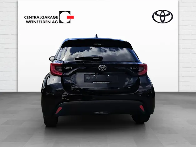 Toyota Yaris 1.5 VVT-i HSD Trend