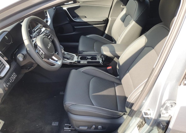 Vehicle image 7 Vehicle image 7