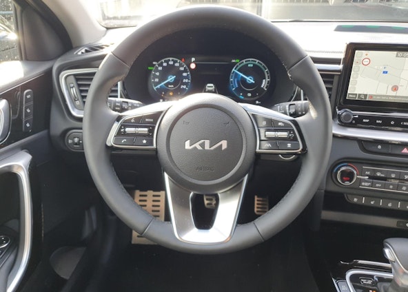 Vehicle image 12 Vehicle image 12