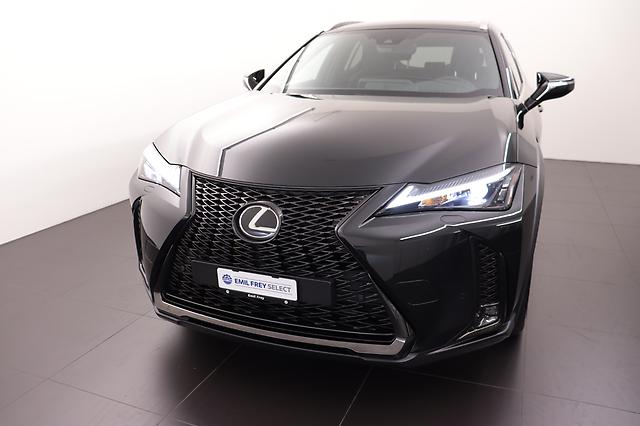 LEXUS UX 250h F-Line: Jetzt Probefahrt buchen!