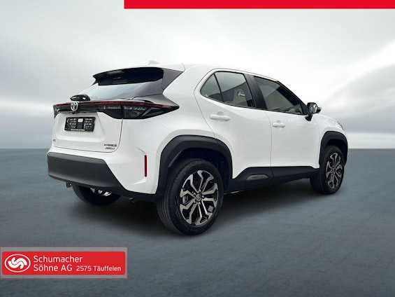 Vehicle image 4 Vehicle image 4