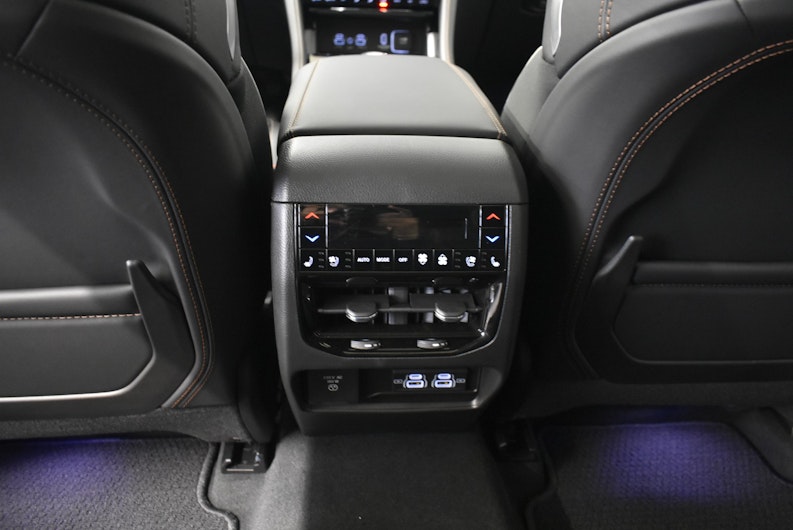 Vehicle image JEEP Grand Cherokee