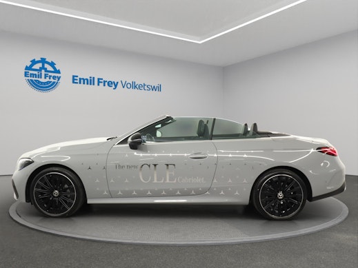 MERCEDES-BENZ CLE 450 AMG Line 4matic Cabriolet 2
