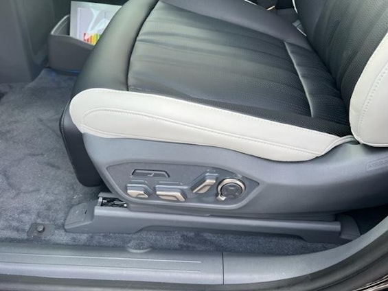 Fahrzeugbild 7 Fahrzeugbild 7