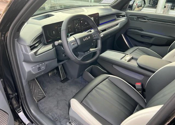 Fahrzeugbild 8 Fahrzeugbild 8