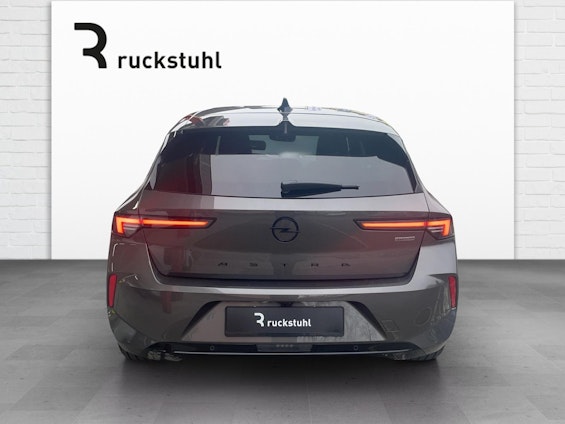 Vehicle image 4 Vehicle image 4