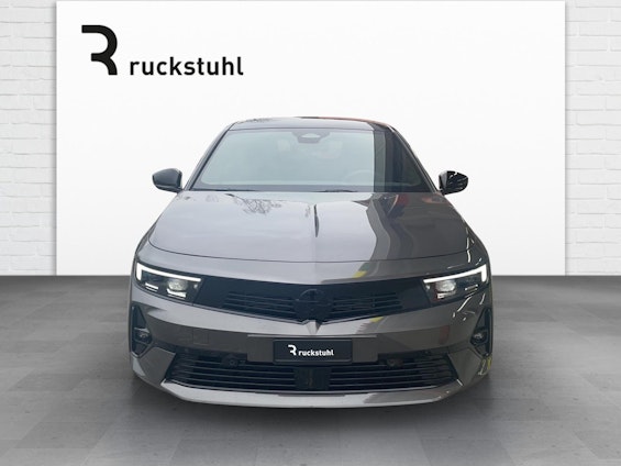 First vehicle image First vehicle image