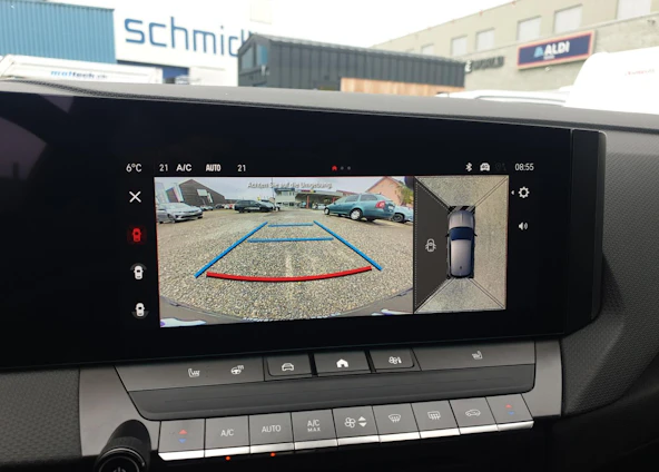 Fahrzeugbild 9 Fahrzeugbild 9