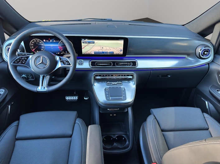Vehicle image MERCEDES-BENZ V-CLASS