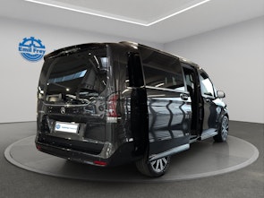 Vehicle image MERCEDES-BENZ V 300 d Exclusive lang Van