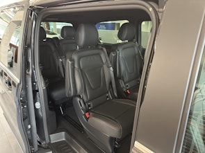 Vehicle image MERCEDES-BENZ V 300 d Exclusive lang Van