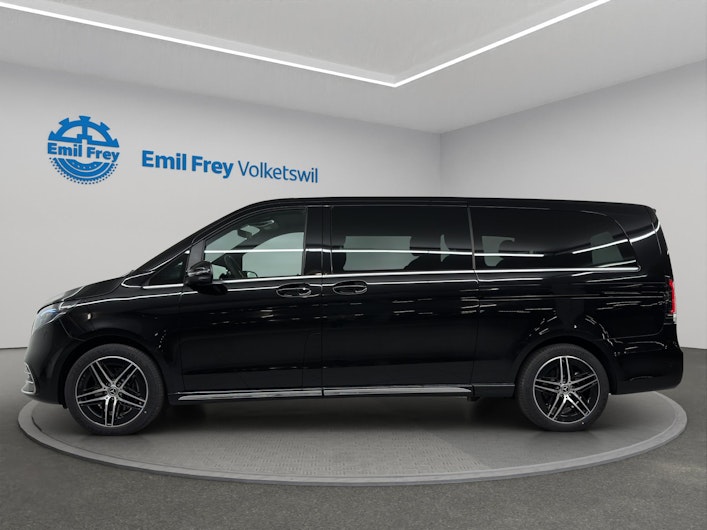 Vehicle image MERCEDES-BENZ V-CLASS