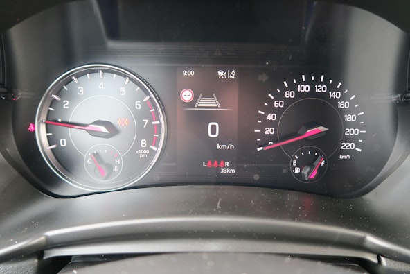 Vehicle image 16
