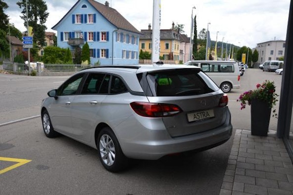 Vehicle image 2 Vehicle image 2