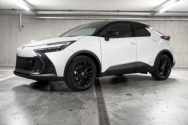 TOYOTA C-HR 2.0 HEV GR Sport 4x4: Jetzt Probefahrt buchen!