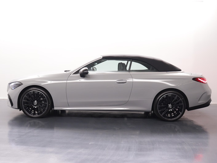 Vehicle image MERCEDES-BENZ CLE 450