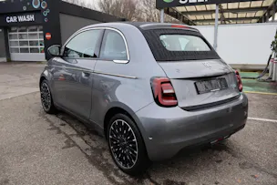 Fiat 500 Cabrio La Prima