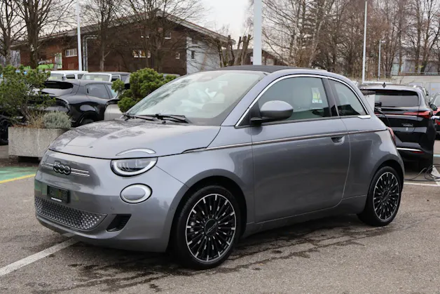 Fiat 500 Cabrio La Prima