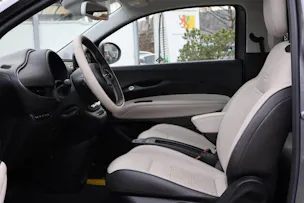 Fiat 500 Cabrio La Prima