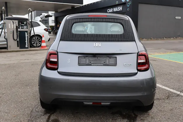 Fiat 500 Cabrio La Prima