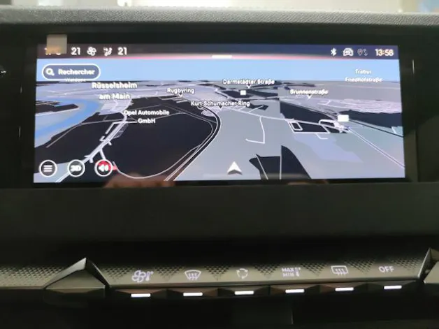 DS Automobiles 4 1.6 E-Tense Ligne Noire