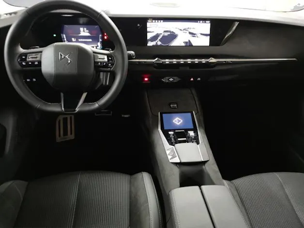 DS Automobiles 4 1.6 E-Tense Ligne Noire