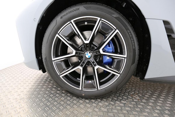 BMW i4 eDrive35 2