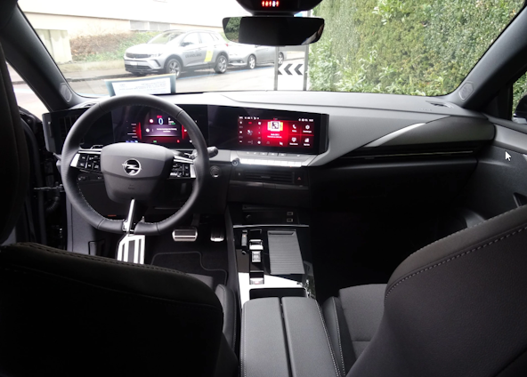 Vehicle image 10 Vehicle image 10