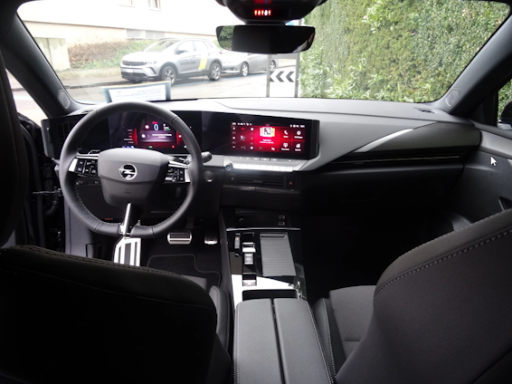 Vehicle image 23 Vehicle image 23