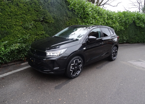 First vehicle image First vehicle image