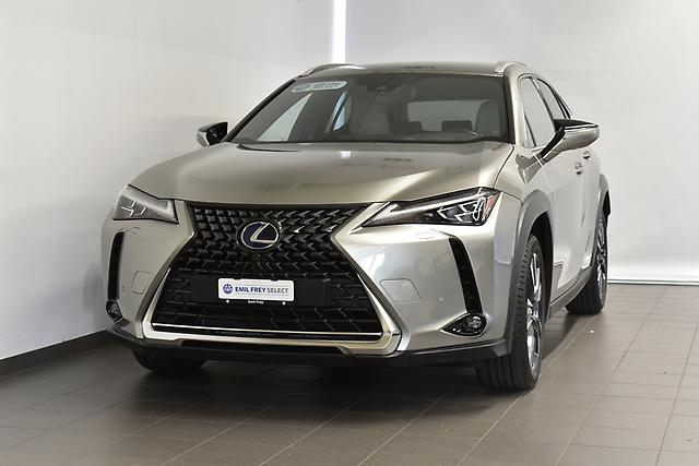 LEXUS UX 250h Excellence: Jetzt Probefahrt buchen!