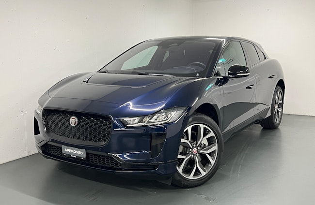 First vehicle image First vehicle image