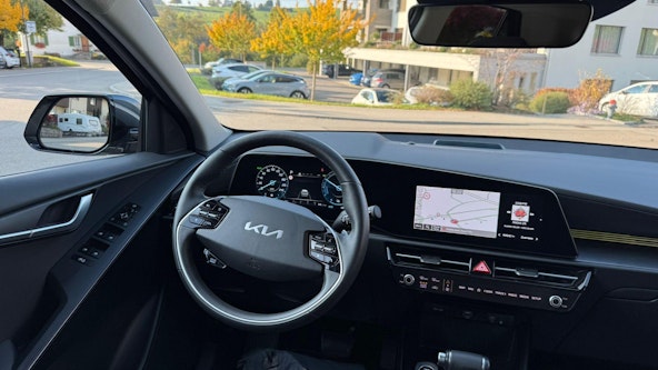 Vehicle image 12 Vehicle image 12