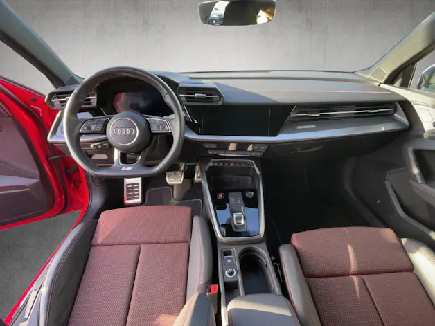 Audi S3 Sportback 2.0 TFSI quattro S-Tronic