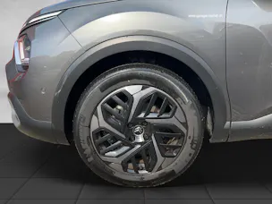 Citroën C4 1.2 PureTech Shine Pack Automat 155PS, Panoramaschiebedach, Werksgarantie / 3.99% Leasing-Aktion
