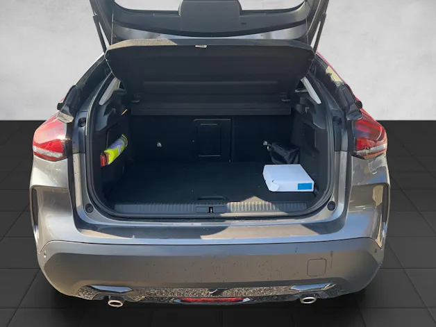 Citroën C4 1.2 PureTech Shine Pack Automat 155PS, Panoramaschiebedach, Werksgarantie / 3.99% Leasing-Aktion