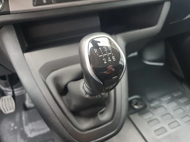 Citroën Jumpy Kaw. M 1.5 BlueHDi 120 Swiss Edition S/S
