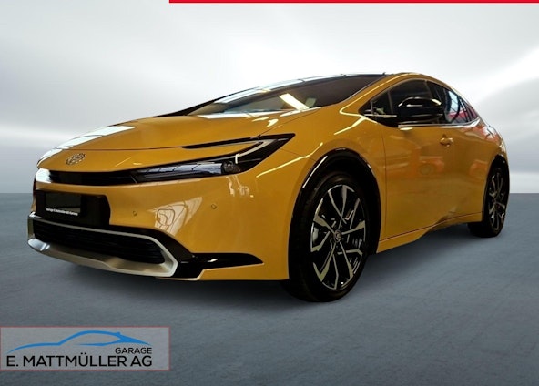 First vehicle image First vehicle image