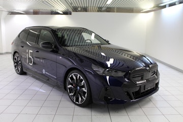 Vehicle image BMW i5 M60 xDrive