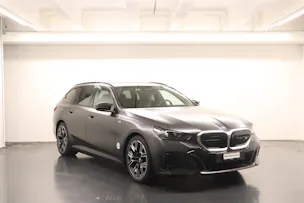BMW i5 M60 xDrive