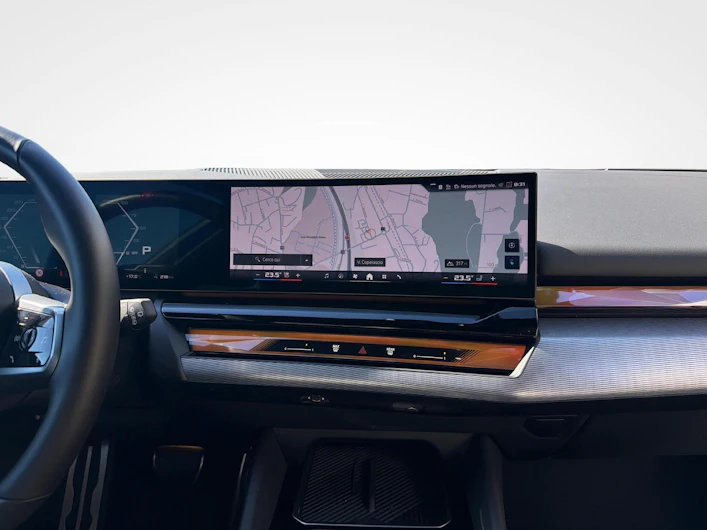 immagine del veicolo BMW i5
