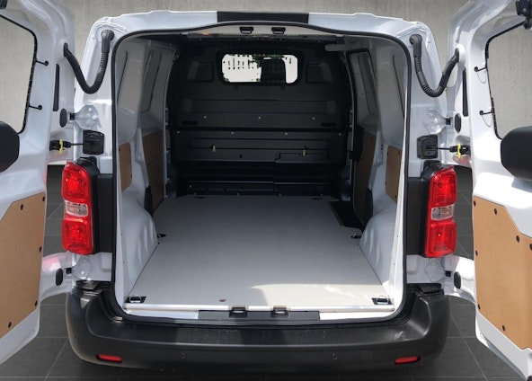 Vehicle image 5 Vehicle image 5