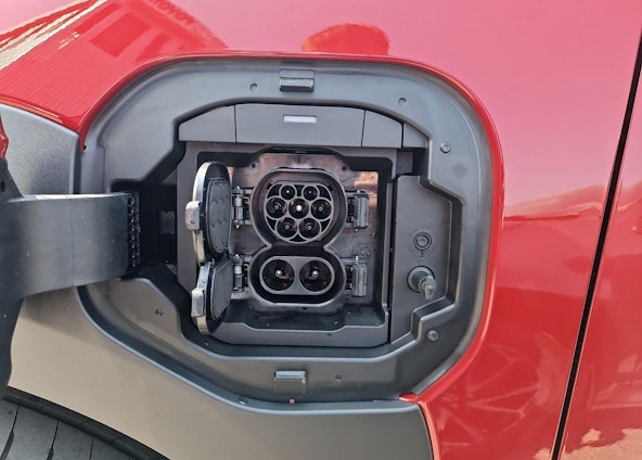 Vehicle image 17 Vehicle image 17