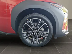 Toyota bZ4X Premium AWD 11 kW OBC 71,4 kWh