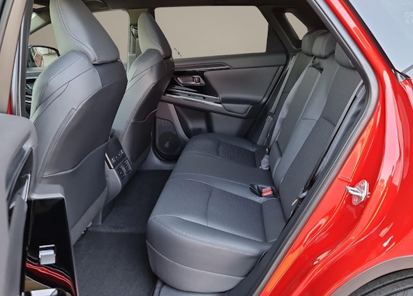 Vehicle image 9 Vehicle image 9