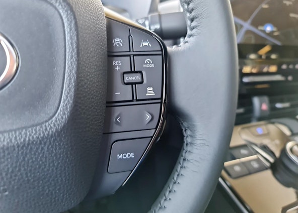 Vehicle image 18 Vehicle image 18