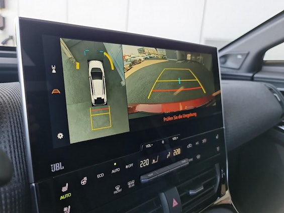 Vehicle image 26 Vehicle image 26