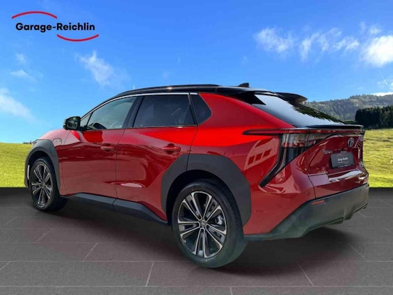 Vehicle image 2 Vehicle image 2