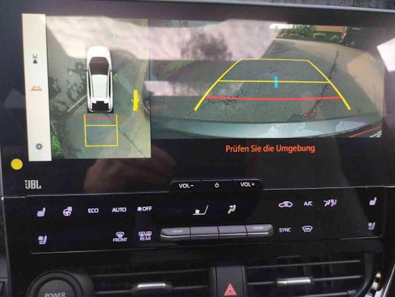 Vehicle image 15 Vehicle image 15