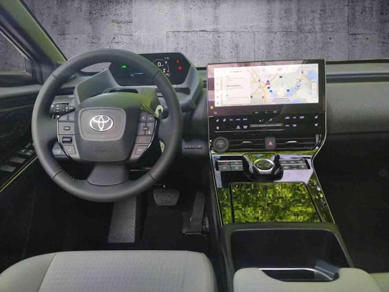 Vehicle image 10 Vehicle image 10